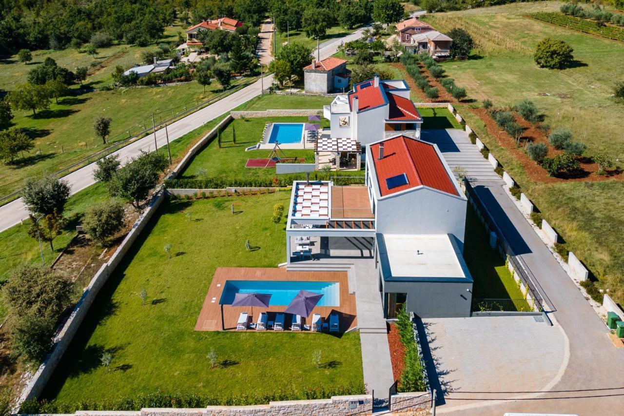 Villa Sabina Visnjan Exterior photo